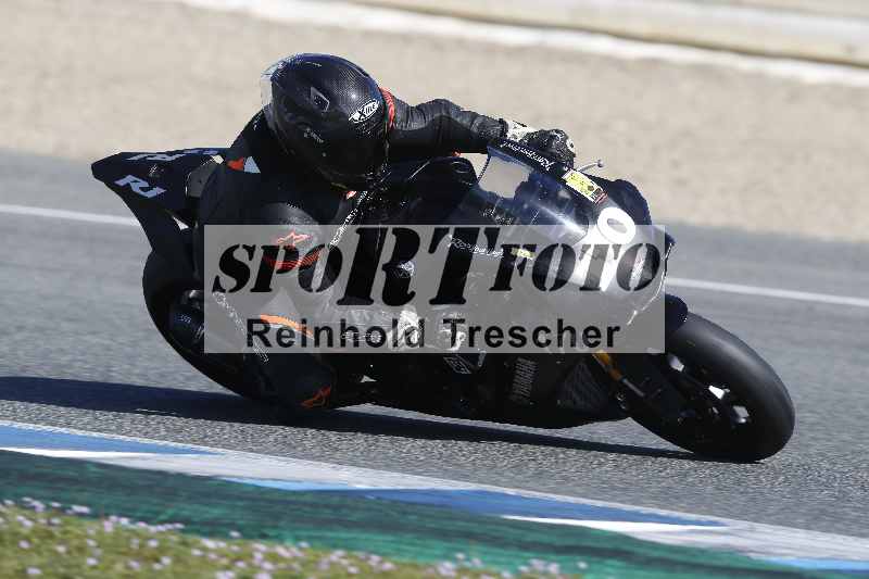 /Archiv-2024/02 29.01.-02.02.2024 Moto Center Thun Jerez/Gruppe schwarz-black/170